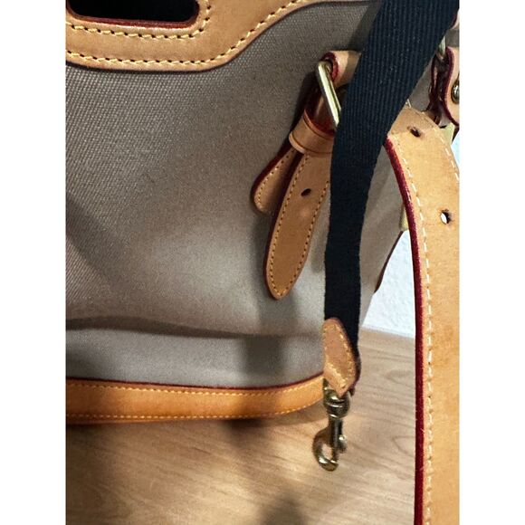 Vintage Dooney & Bourke Cabriolet Bucket Bag EUC - Picture 4 of 10
